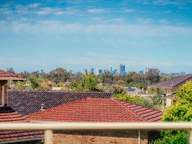 164 Yirrigan Drive, Dianella WA 6059