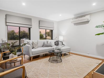 8 Mario Way, Craigie WA 6025
