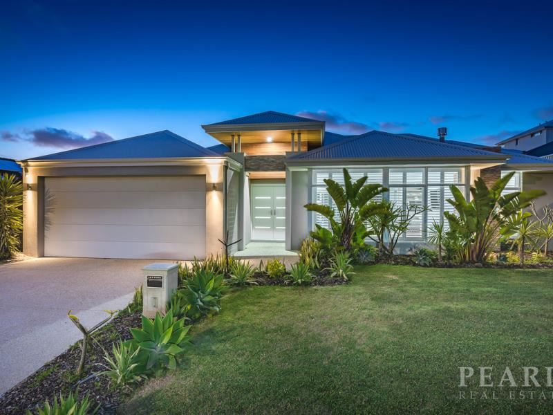 8 Chine Way, Alkimos WA 6038