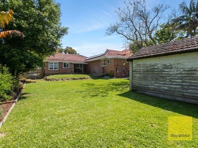 18 Neville Road, Dalkeith WA 6009