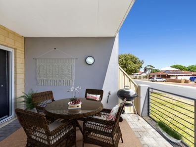 2/91 Cooper Street, Mandurah WA 6210