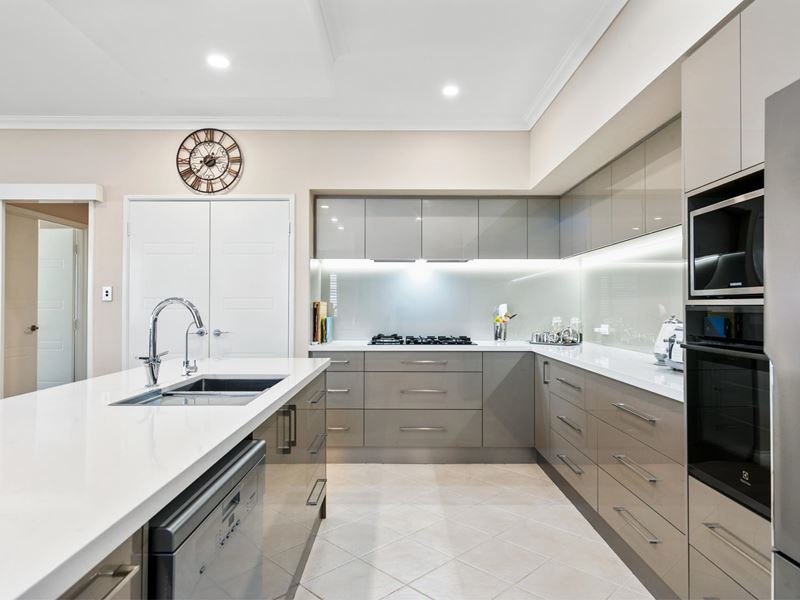 10 Sutton Way, Darch