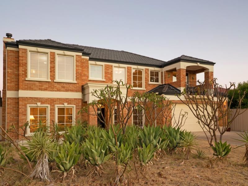 12 Second Avenue, Rossmoyne
