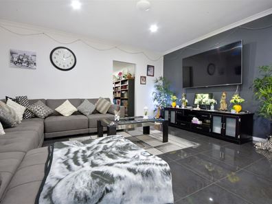 19 Whyalla Circle, Port Kennedy WA 6172