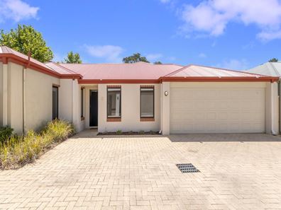 3/18 Bluestone Loop, Piara Waters WA 6112