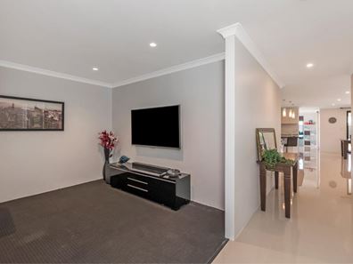 8 Saladin Way, Baldivis WA 6171