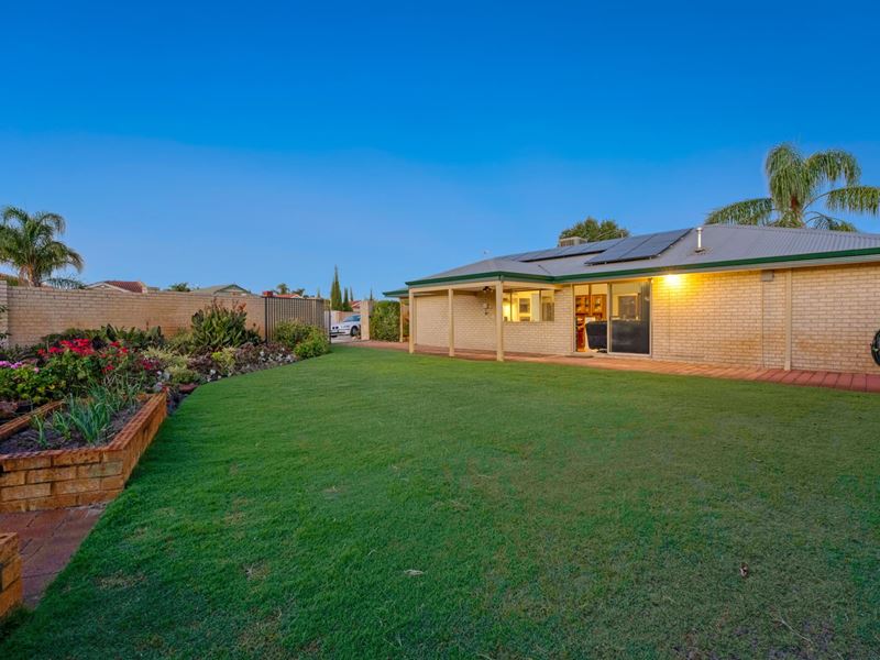 1 Yosemite Loop, Ballajura