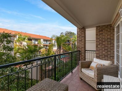 72/125 Wellington Street, East Perth WA 6004