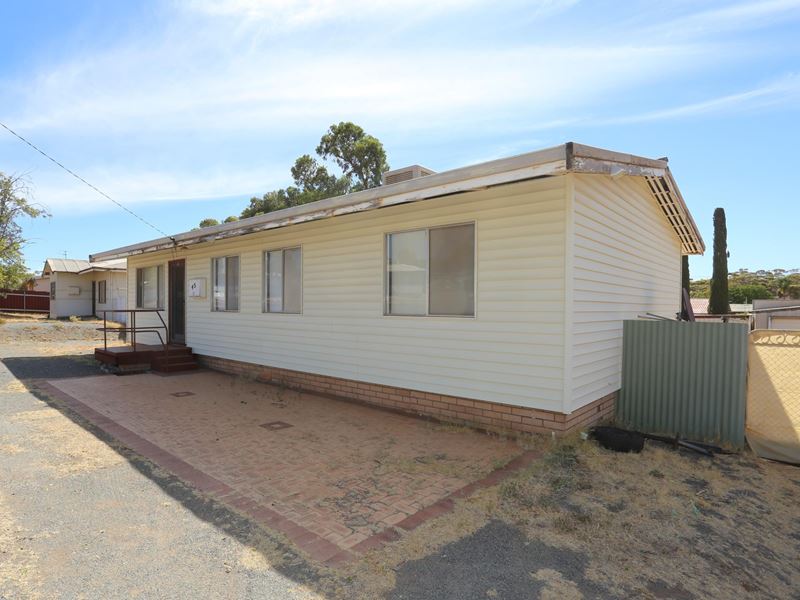 45 New Clayton St, Kambalda East