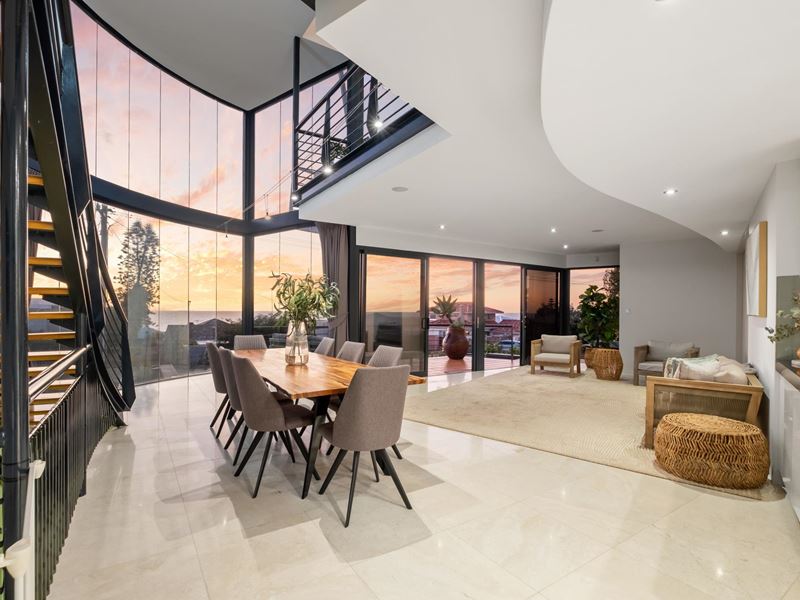 122 Hastings Street, Scarborough