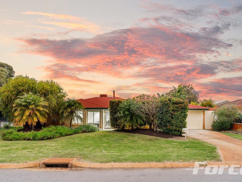 15 Cahow Grove, Ballajura