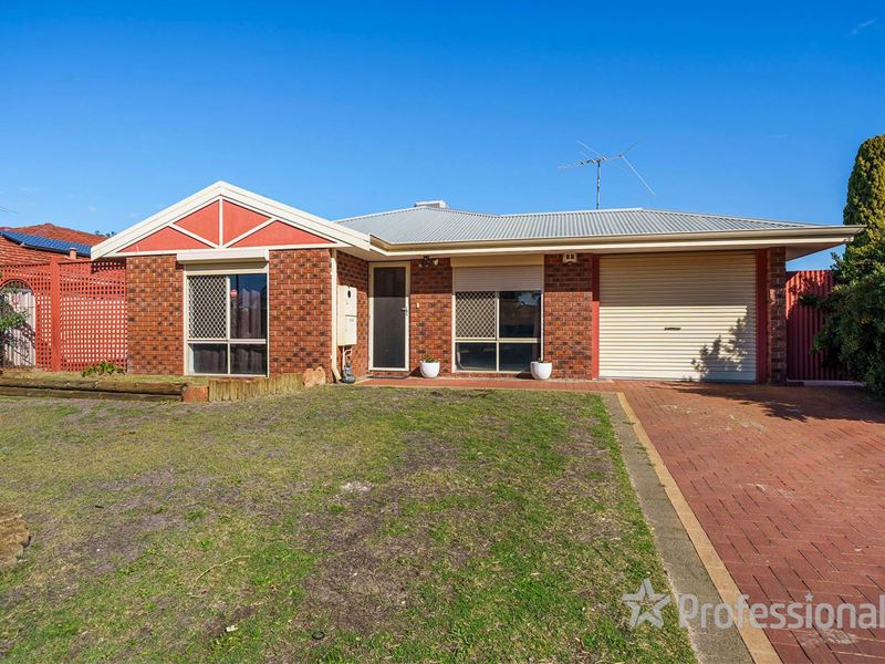 15 Creswick Cross, Kiara WA 6054