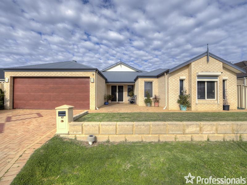 17 Pamplona Drive, Seville Grove WA 6112