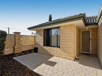 15 Dockerty Mews, Maddington WA 6109