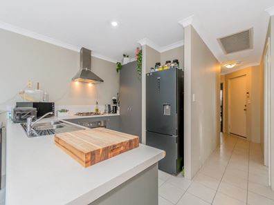 19A Holmes Street, Southern River WA 6110
