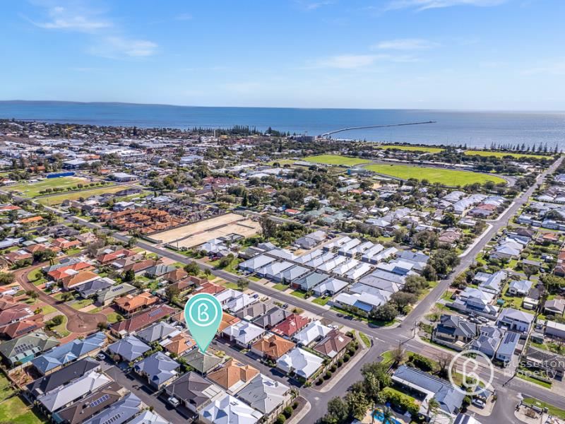 6/66 Carey Street, Busselton