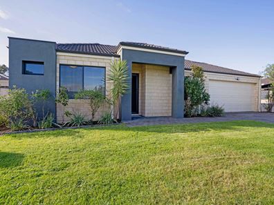 21A Loughton Way, Balga WA 6061