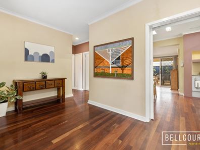 5A Leeds Street, Dianella WA 6059