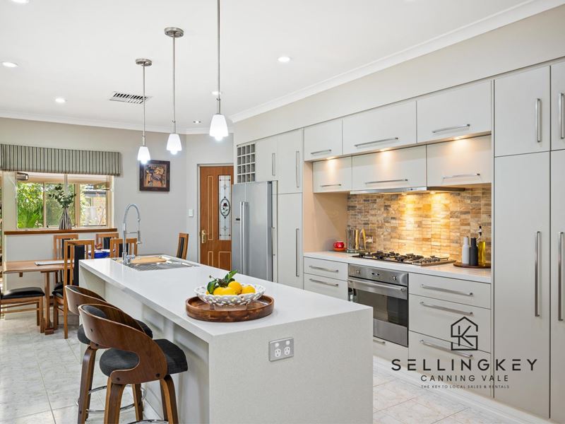 17 Eastwood Parade, Canning Vale