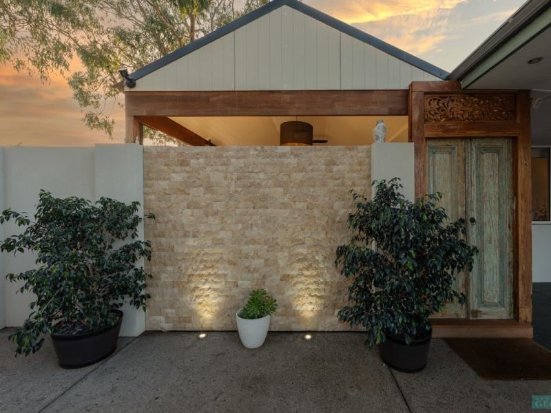 13A Sharon Drive, Carine