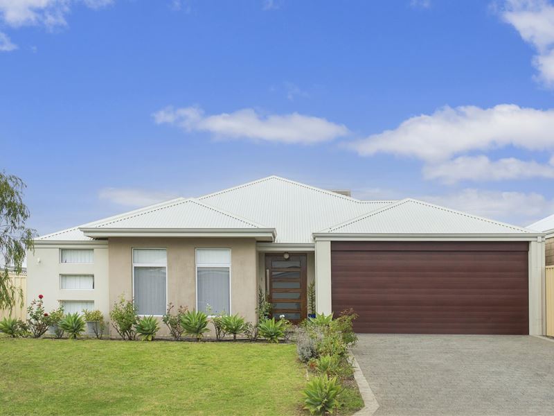 4 Toulon Way, Yalyalup WA 6280