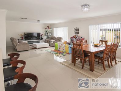 4 Toulon Way, Yalyalup WA 6280