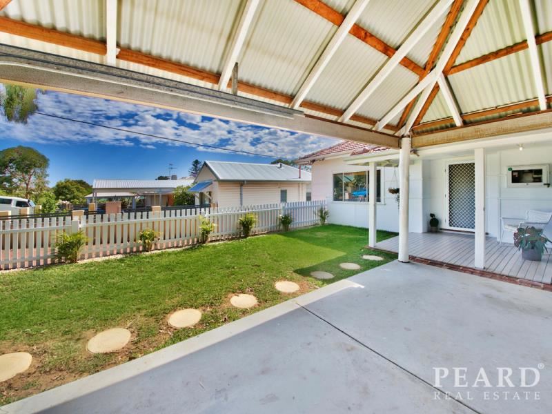 222 Alice Street, Doubleview
