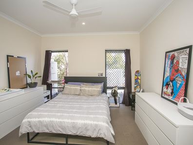 9 Perkins Drive, Clarkson WA 6030