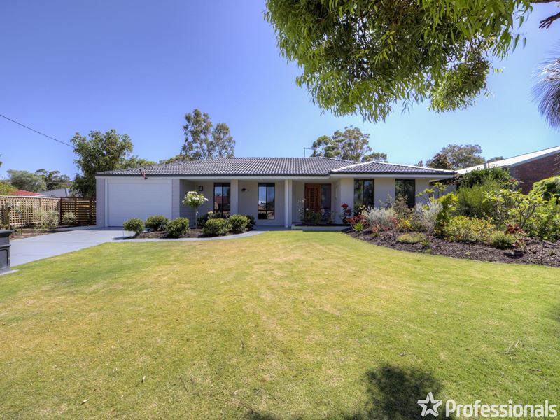 35 Berberis Way, Forrestfield WA 6058