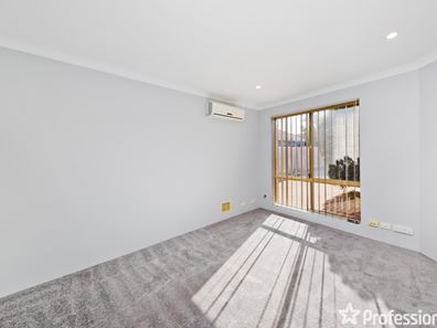 35C Flinders Street, Yokine WA 6060