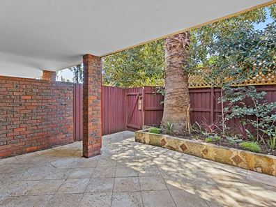 2/216 Barker Road, Subiaco WA 6008