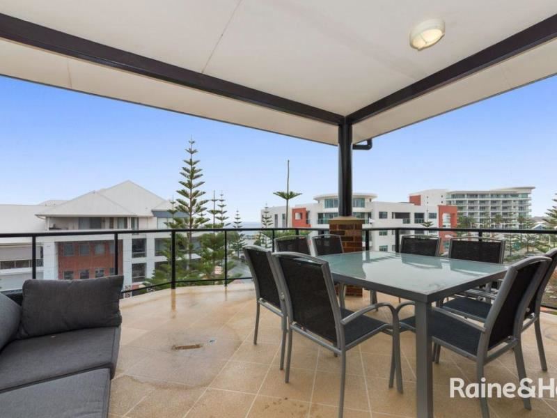 50/37 Dolphin Drive, Mandurah
