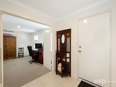 17 Pegus Meander, South Yunderup WA 6208