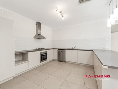 B/19 Chaffers Street, Morley WA 6062