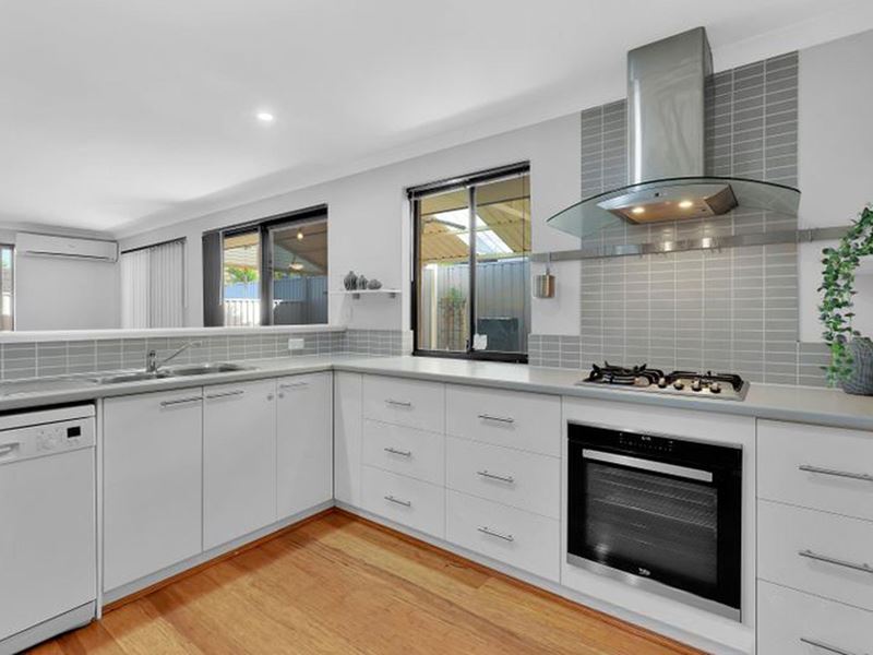 9 The Grandstand, Harrisdale