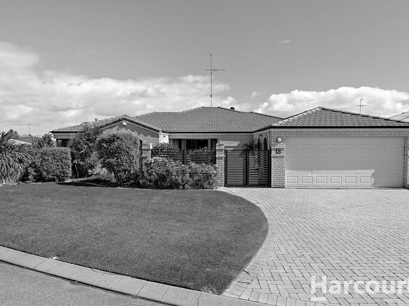 15 Poivre Place, San Remo