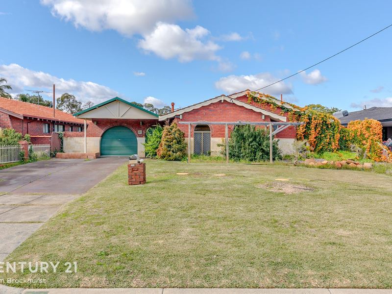 31 Helena Crescent, Thornlie
