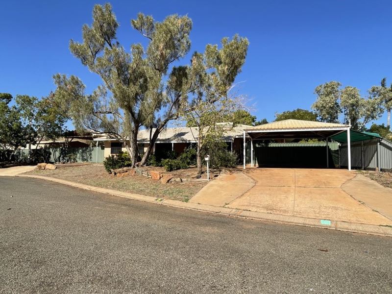 8 O'Neil Court, Millars Well