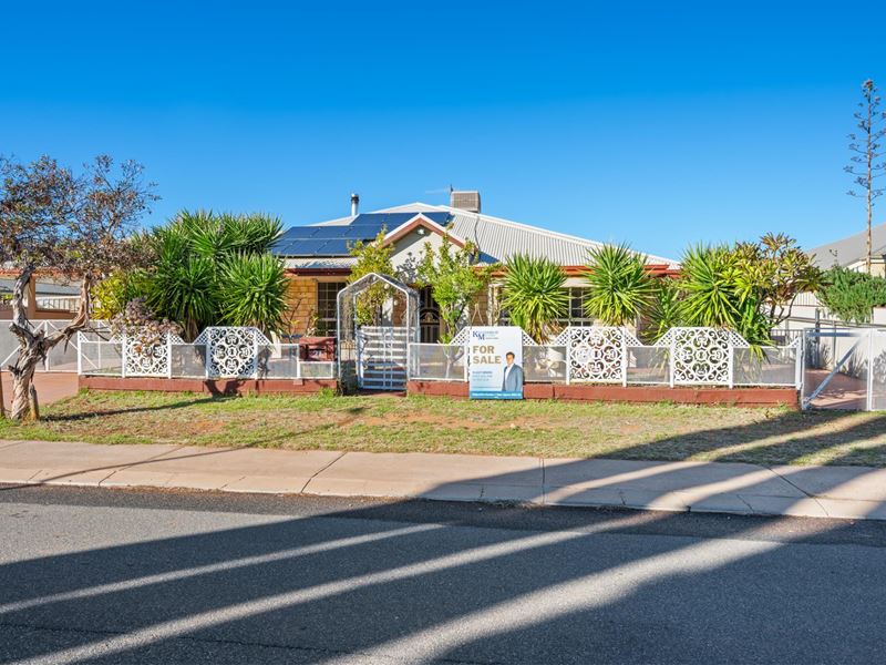 21 Godenzi Street, Broadwood