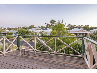 30 Amberley Loop, Dunsborough WA 6281