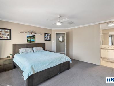 5 Whitehart Entrance, Aveley WA 6069