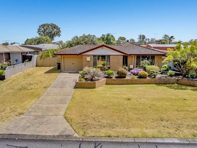 40 Manildra Drive, Dudley Park WA 6210