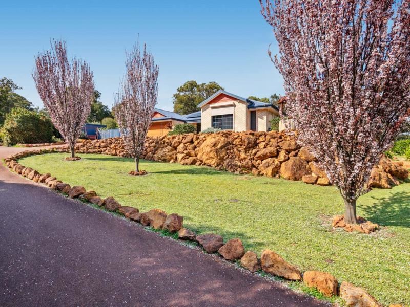 9 Cartland Court, Bedfordale