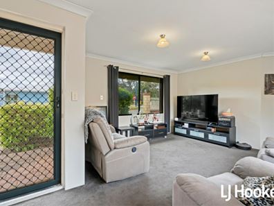 U 1/9 Clara Street, Gosnells WA 6110