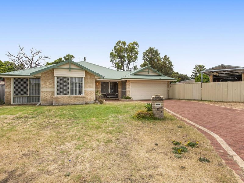 15 Brighton Place, Greenfields WA 6210