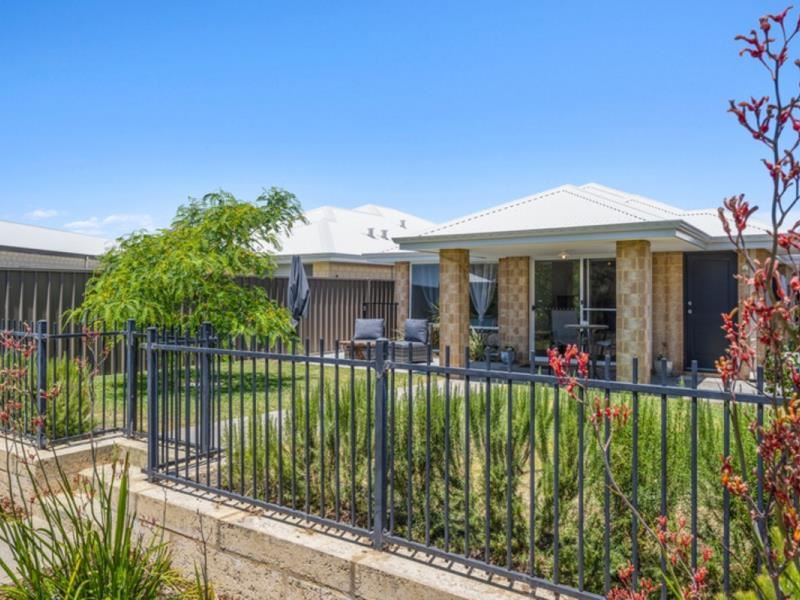 17 Wandoo Lane, Falcon