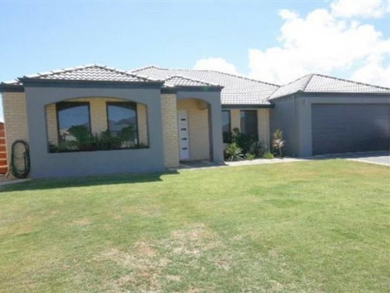 8 Flavio Crescent, Wandina