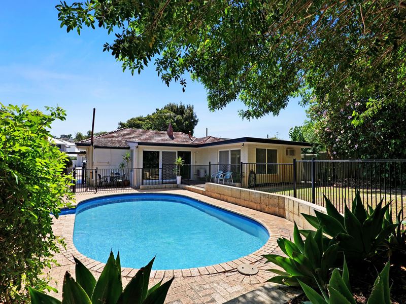 6 Castle Road, Woodlands