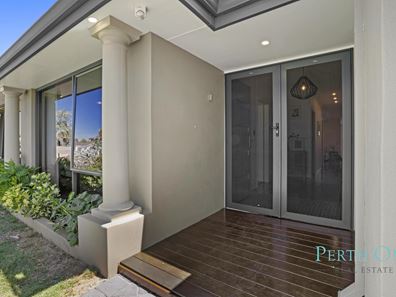 16 Platypus Parkway, Beeliar WA 6164