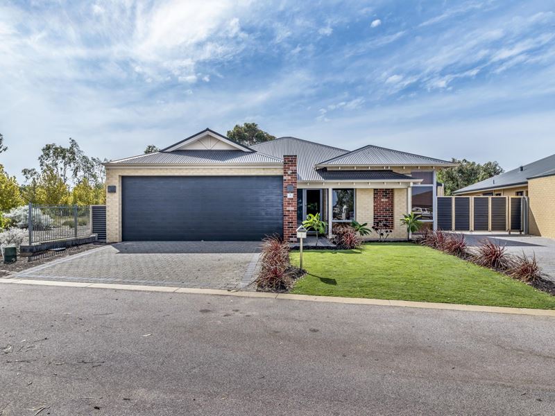 9 Purcell Gardens, South Yunderup